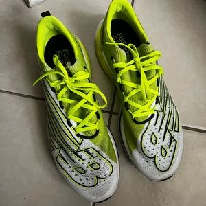 New Balance FuelCell SuperComp Elite v3 less than 20 miles on them.
